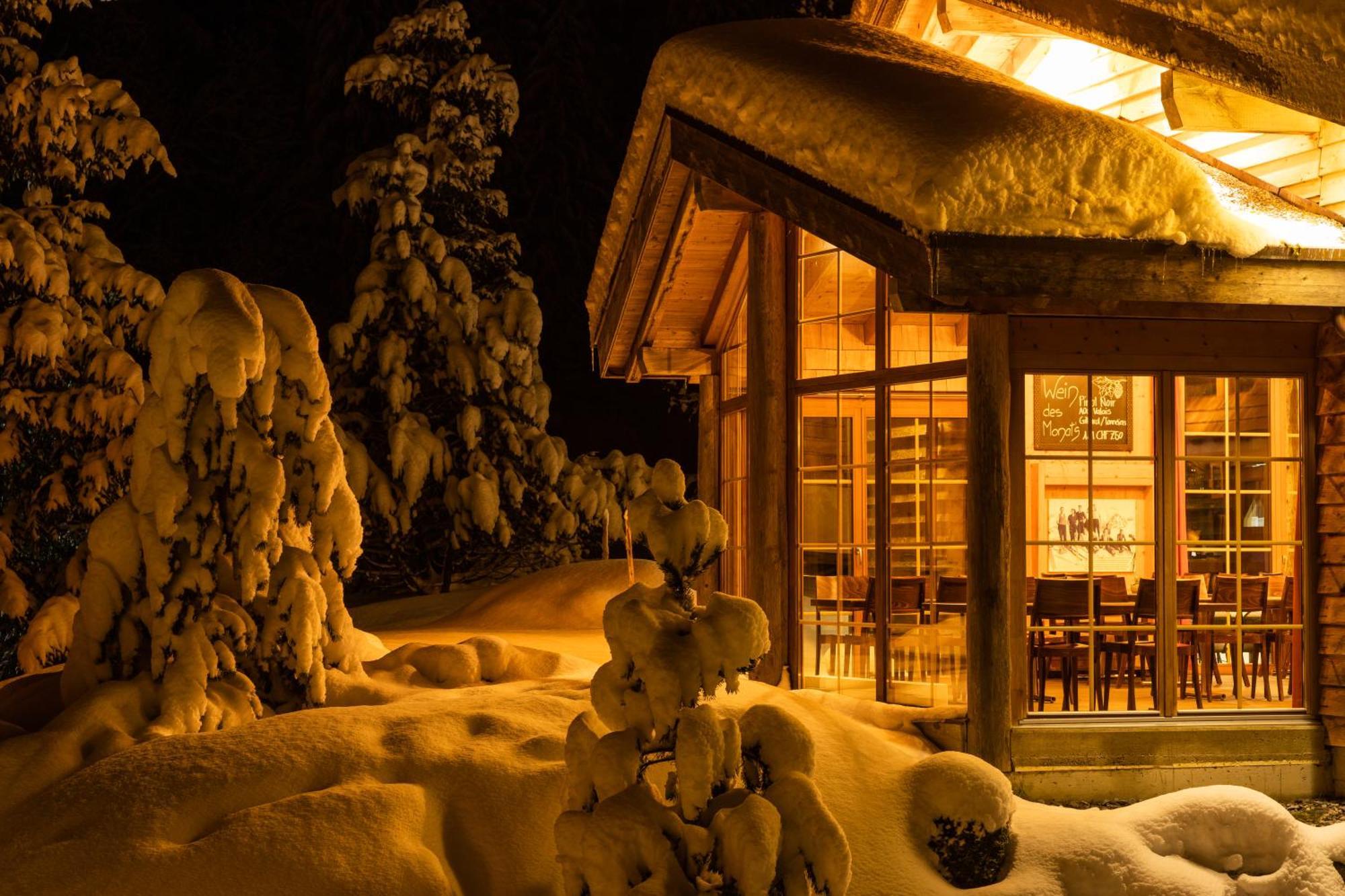 Huettenhotel Husky Lodge Muotathal Exterior foto