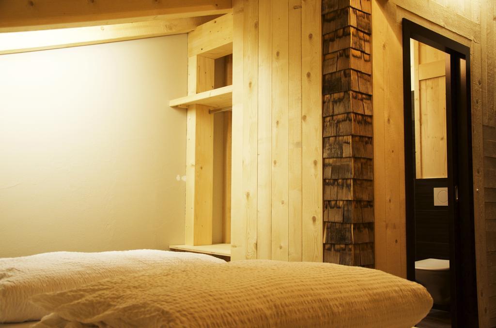 Huettenhotel Husky Lodge Muotathal Cameră foto